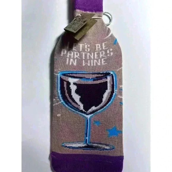 New “Let’s Be Partners In Wine “ Bottle Sock Kathy Primitives - Picture 3 of 6